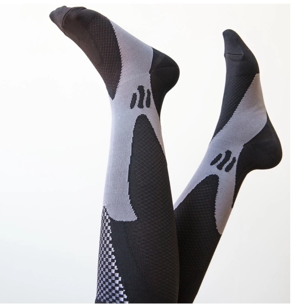 Nurse‎ Yard Compression Socks Black Gray Checkerboard Pattern Size S M